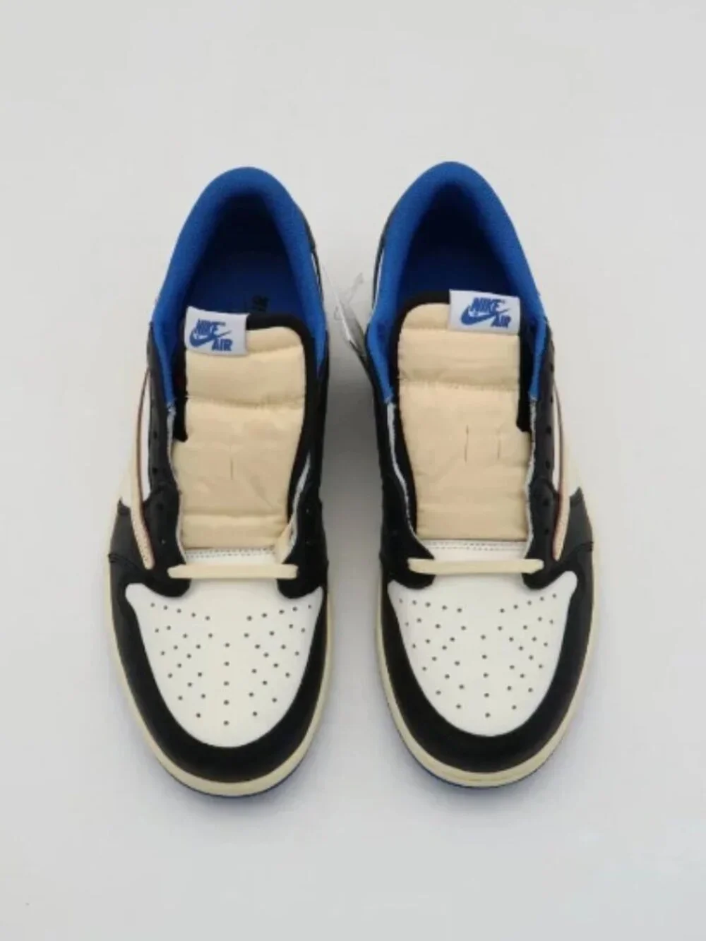 Travis Scott fragment design Nike Air Jordan 1 Low OG SP (Men's)